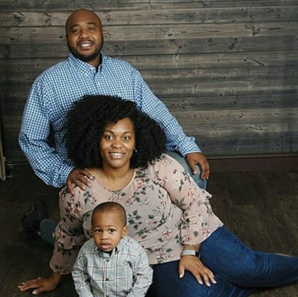 Meet your Posher, Brittney - Picture 4 of 6